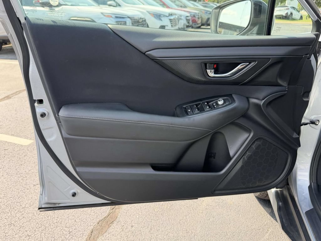 Used 2021 Subaru Outback Premium AWD/4WD image 16