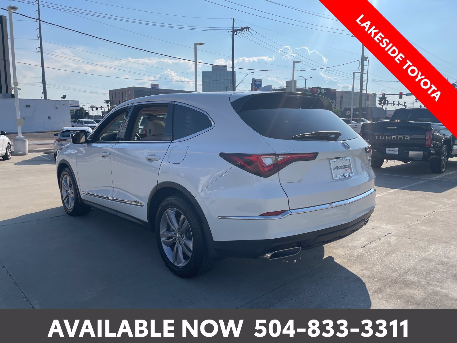 Used 2024 Acura MDX FWD image 3