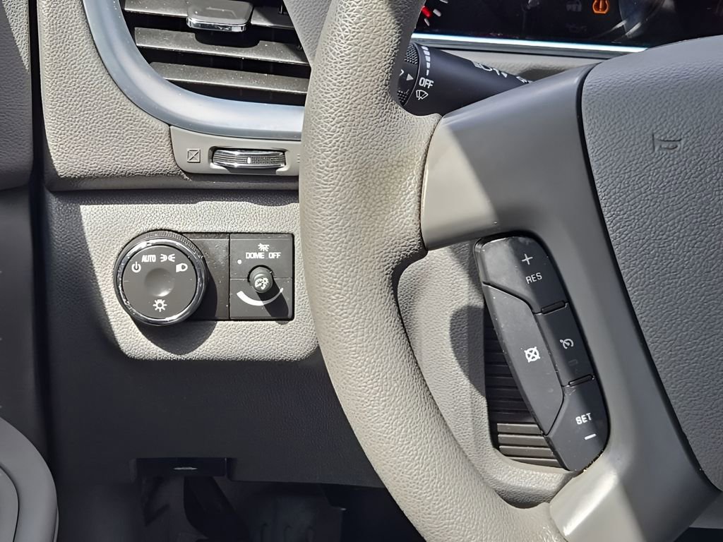 Used 2017 Chevrolet Traverse LS FWD image 26