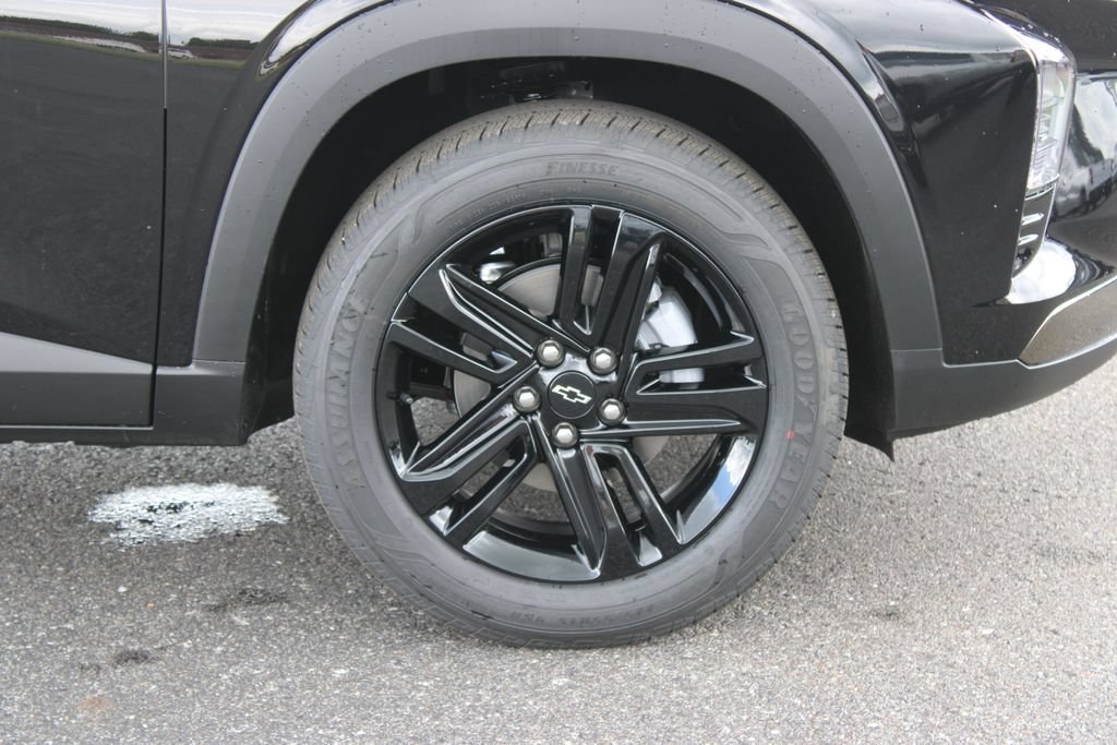New 2026 Chevrolet Trax ACTIV w/ Driver Confidence Package FWD image 12