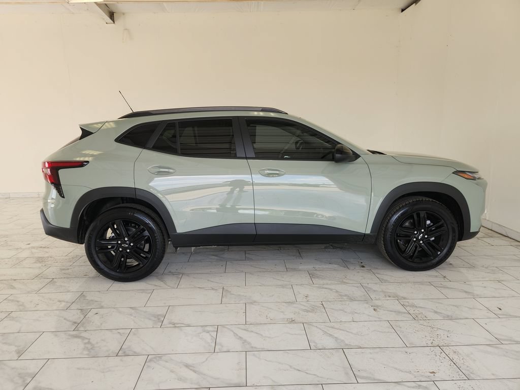 New 2026 Chevrolet Trax ACTIV w/ Driver Confidence Package FWD image 4