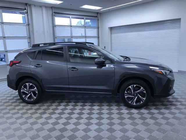 Used 2024 Subaru Crosstrek 2.0i Premium image 35