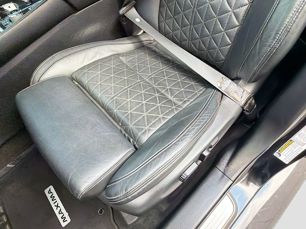 Used 2022 Nissan Maxima Platinum w/ Sport Mat Group FWD image 20