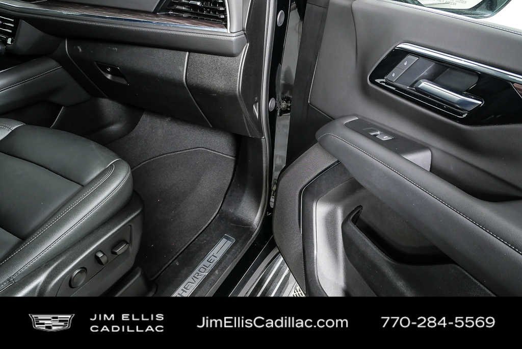 Used 2025 Chevrolet Tahoe LT RWD image 24