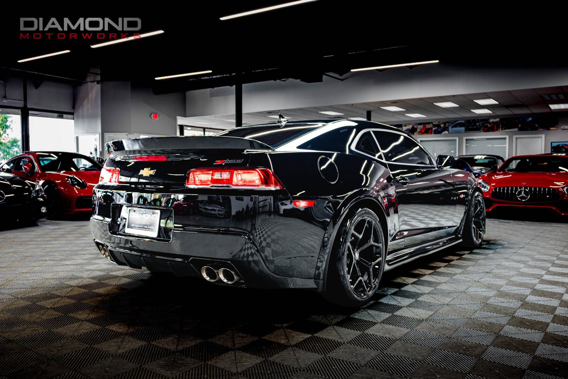 Used 2015 Chevrolet Camaro Z/28 RWD image 24