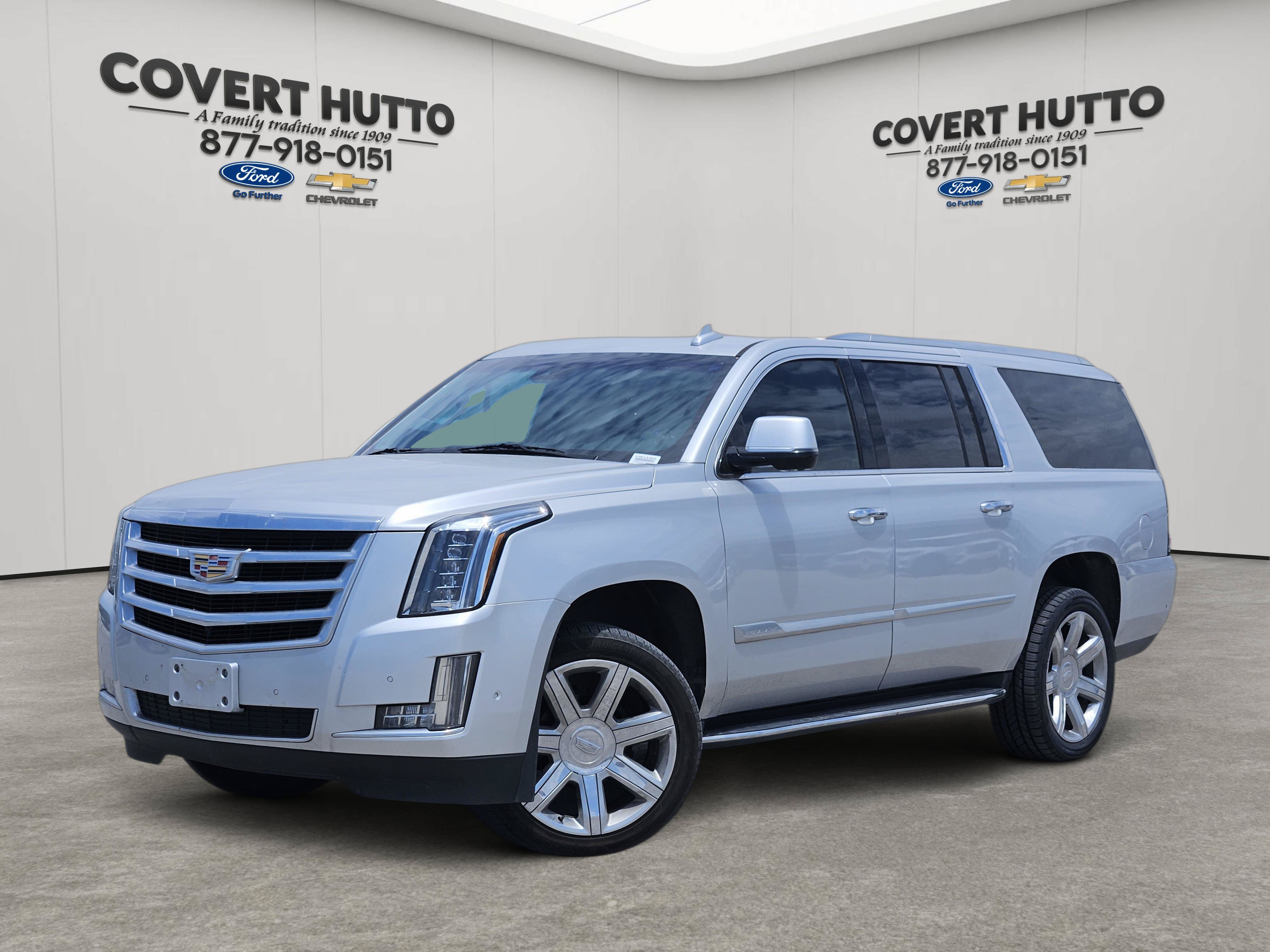 Used 2020 Cadillac Escalade ESV Luxury RWD image 1