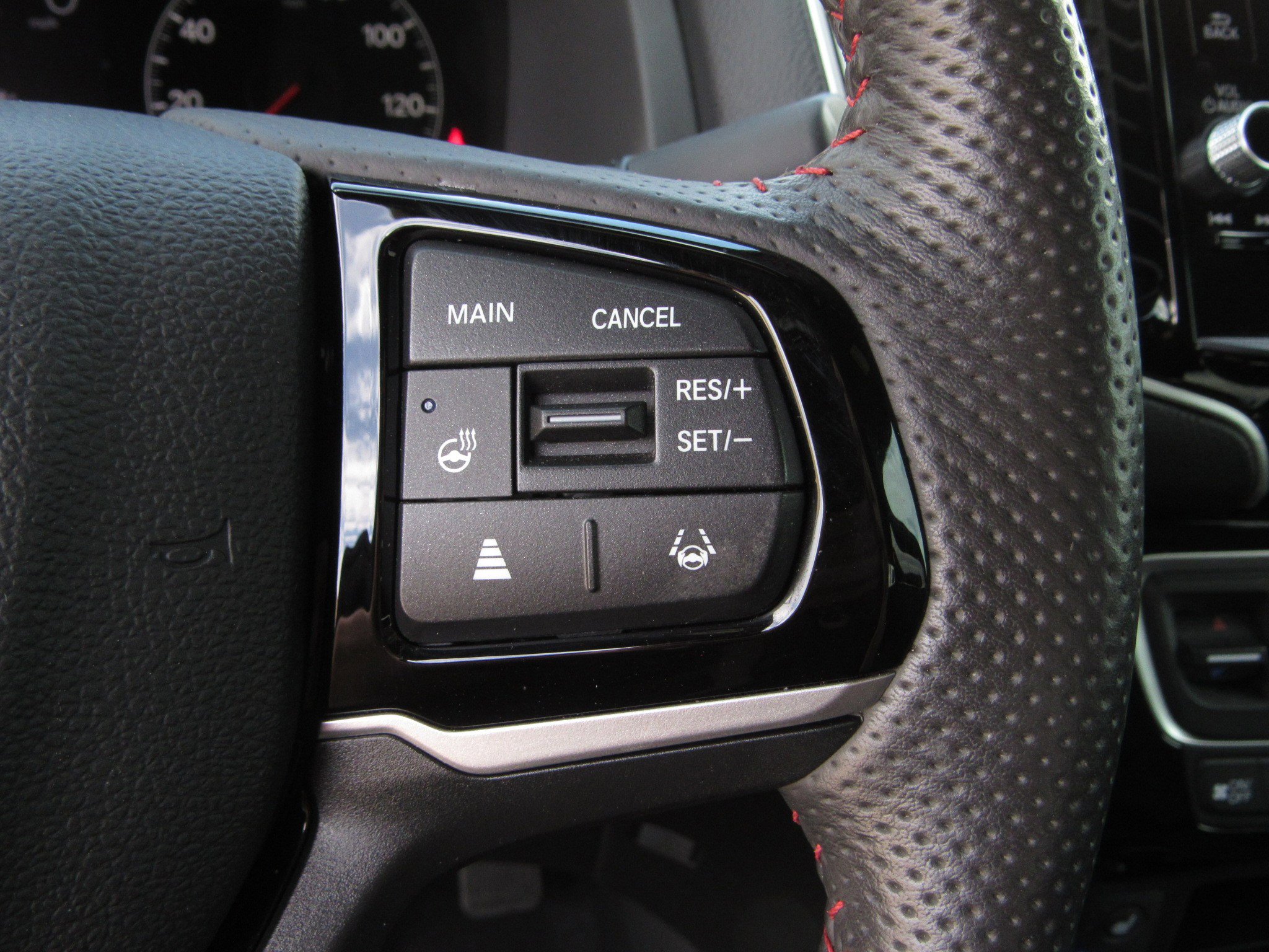 Certified 2025 Honda Ridgeline Black Edition image 26