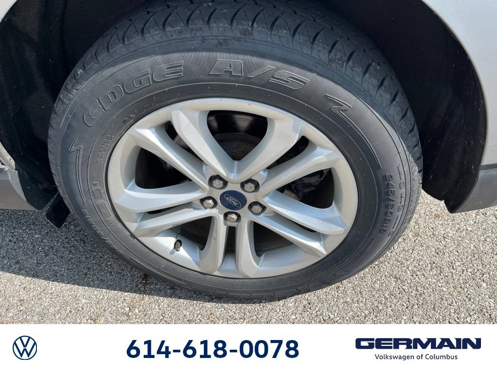 Used 2020 Ford Edge SEL w/ Cold Weather Package AWD/4WD image 17