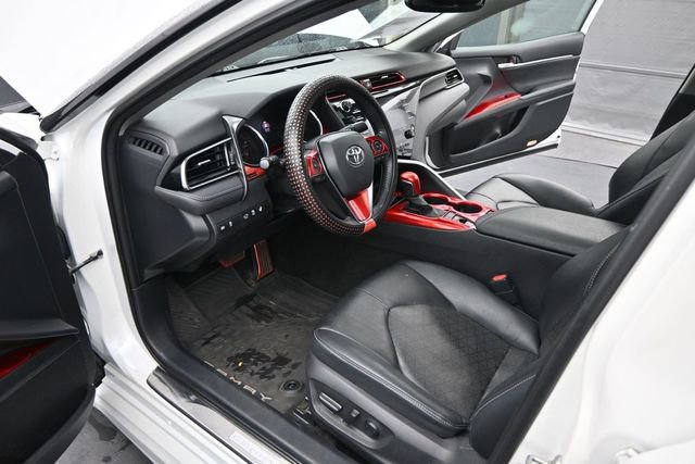 Used 2020 Toyota Camry XSE AWD/4WD image 9