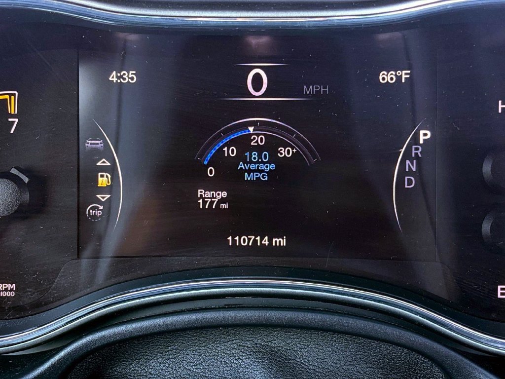 Used 2018 Jeep Grand Cherokee Altitude AWD/4WD image 21