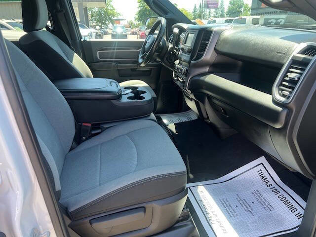 Used 2021 RAM 2500 Big Horn image 12