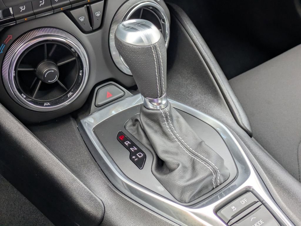 Used 2018 Chevrolet Camaro SS image 18