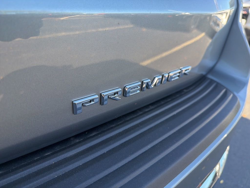 New 2026 Chevrolet Suburban Premier image 47