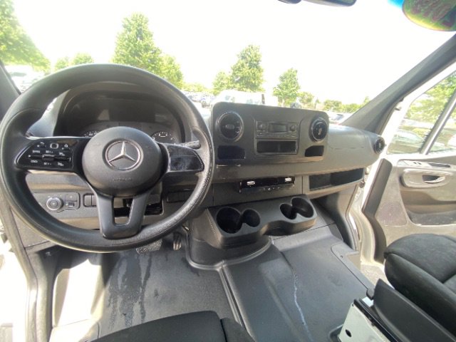 Used 2019 Mercedes-Benz Sprinter 2500 image 22