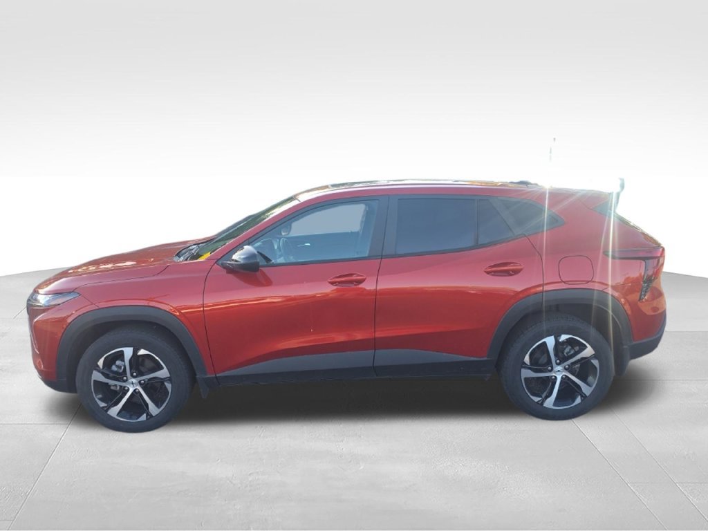 Used 2024 Chevrolet Trax RS w/ Sunroof Package