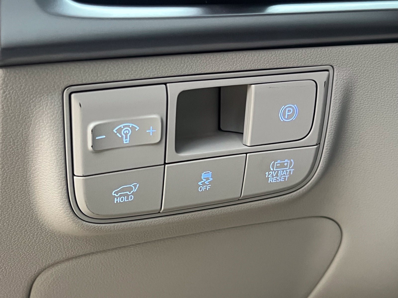 New 2026 Hyundai Tucson Limited AWD/4WD image 29