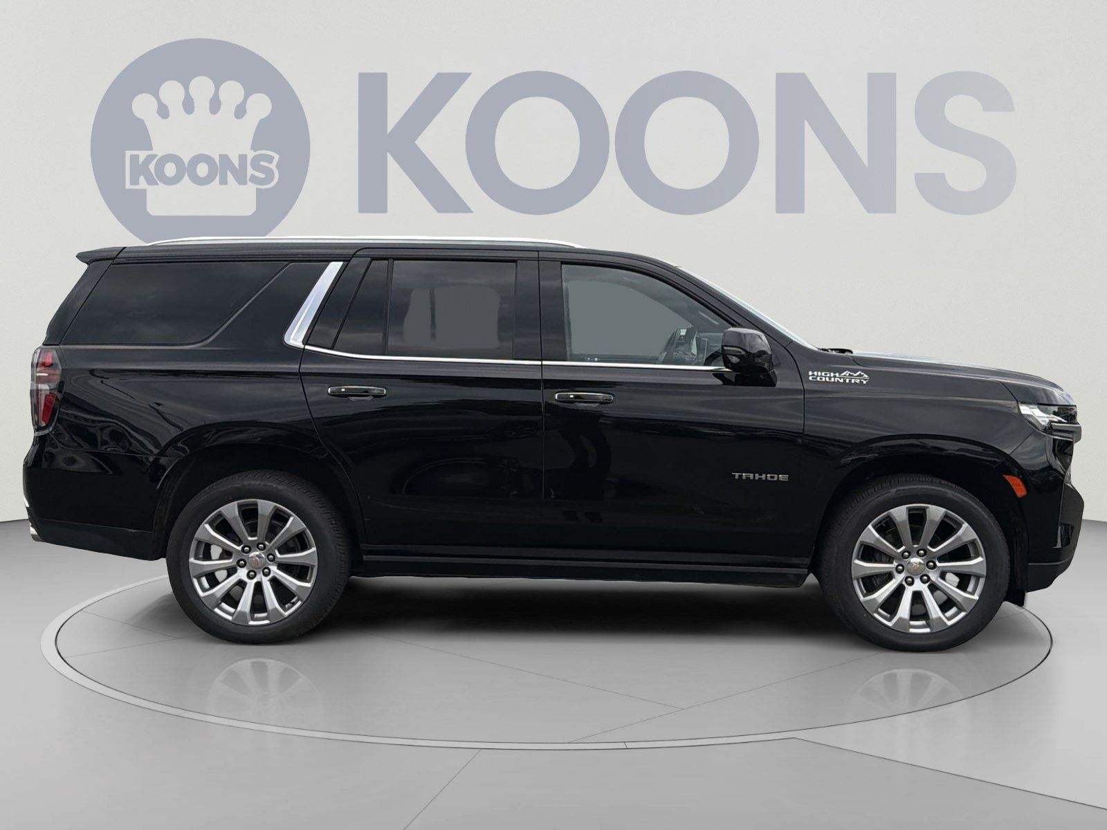 Used 2023 Chevrolet Tahoe High Country w/ LPO, Illumination Package AWD/4WD image 8