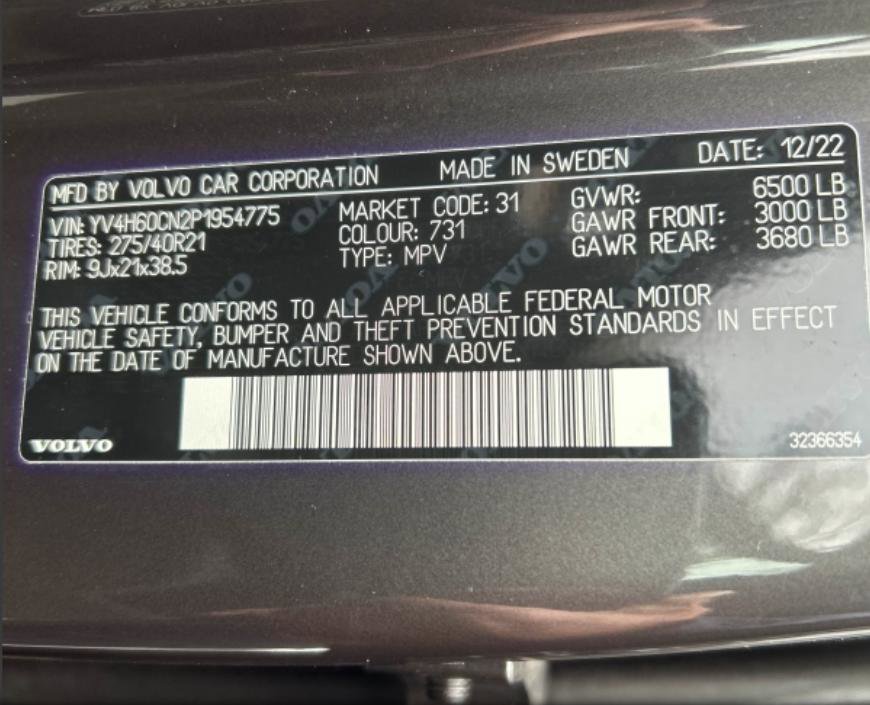 Used 2023 Volvo XC90 T8 Plus w/ Protection Package Premier image 2