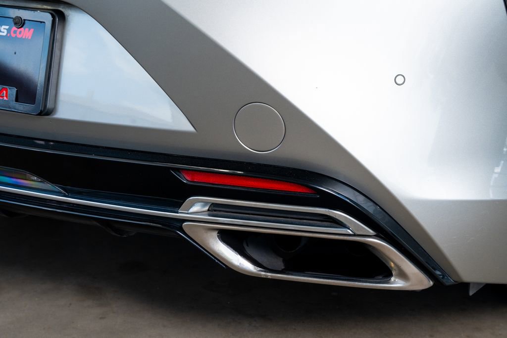 Used 2018 Lexus LC 500 Coupe w/ Touring Package RWD image 12