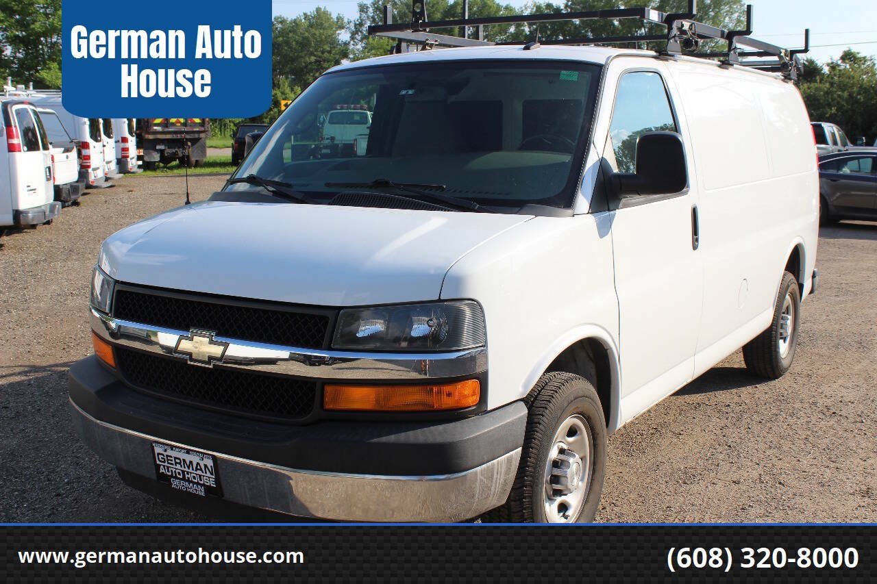 Used 2015 Chevrolet Express 3500 RWD image 1