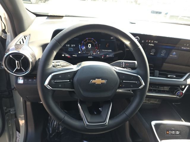 New 2026 Chevrolet Equinox LT w/ Convenience Package II image 13
