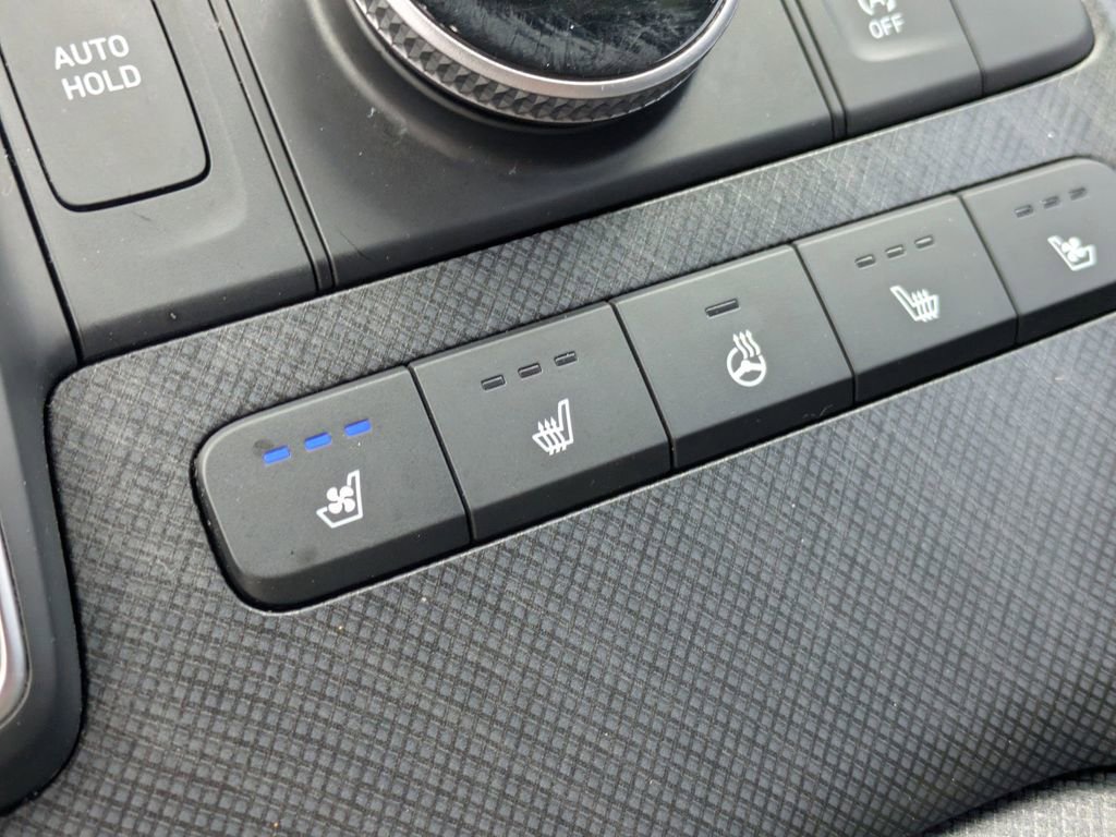 Used 2023 Hyundai Palisade Limited image 23