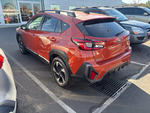 Used 2024 Subaru Crosstrek 2.5i Limited w/ Crosstrek Mirror Package AWD/4WD image 3