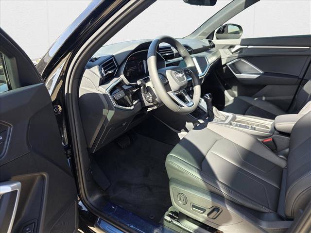 New 2025 Audi Q3 2.0T Premium w/ Convenience Package AWD/4WD image 14