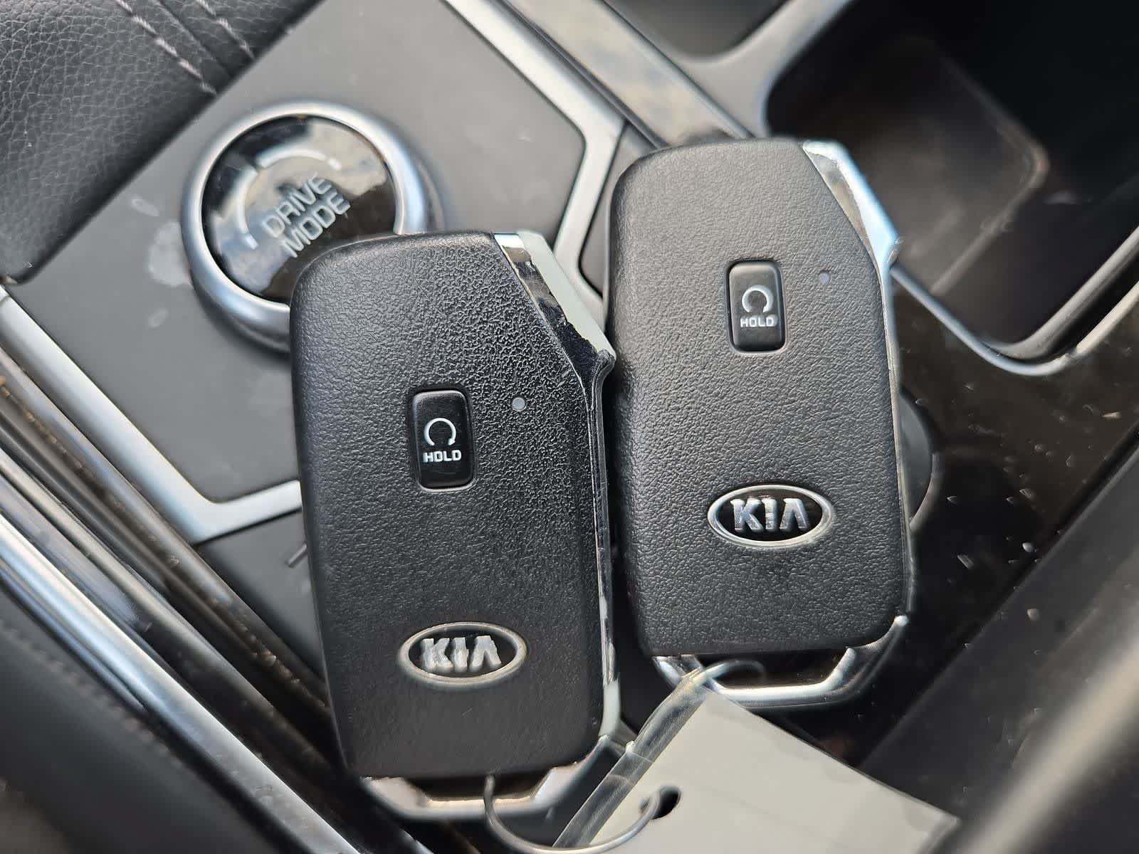 Certified 2021 Kia Sorento SX FWD image 33