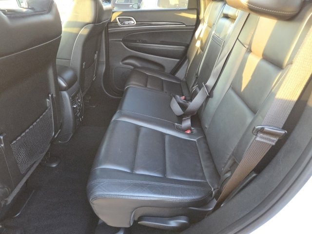 Used 2019 Jeep Grand Cherokee Limited image 17