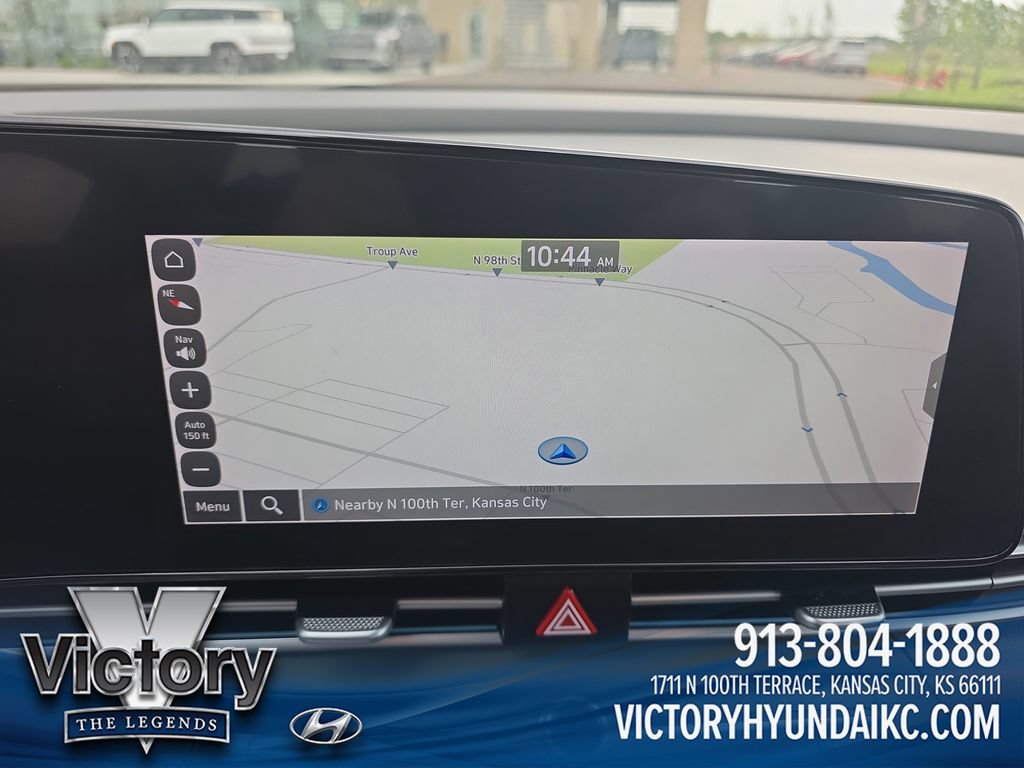 Used 2024 Hyundai Elantra SEL FWD image 19