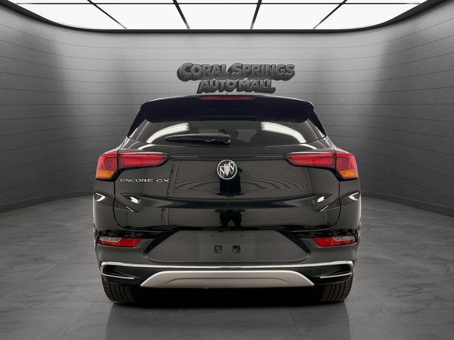 Used 2023 Buick Encore GX Essence w/ Experience Buick Package FWD image 4
