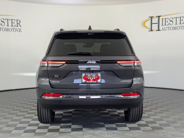 Certified 2024 Jeep Grand Cherokee Limited w/ Luxury Tech Group II image 3