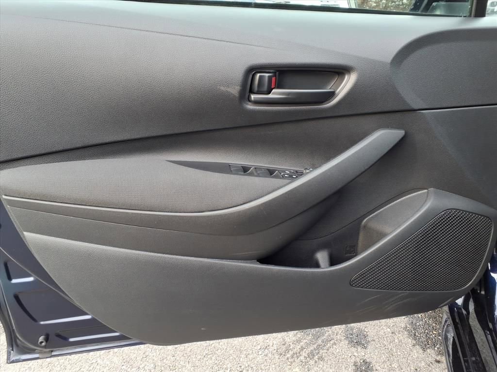 Used 2026 Toyota Corolla LE image 16