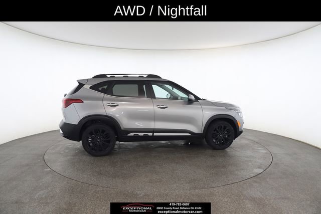 Used 2023 Kia Seltos Nightfall Edition AWD/4WD image 22