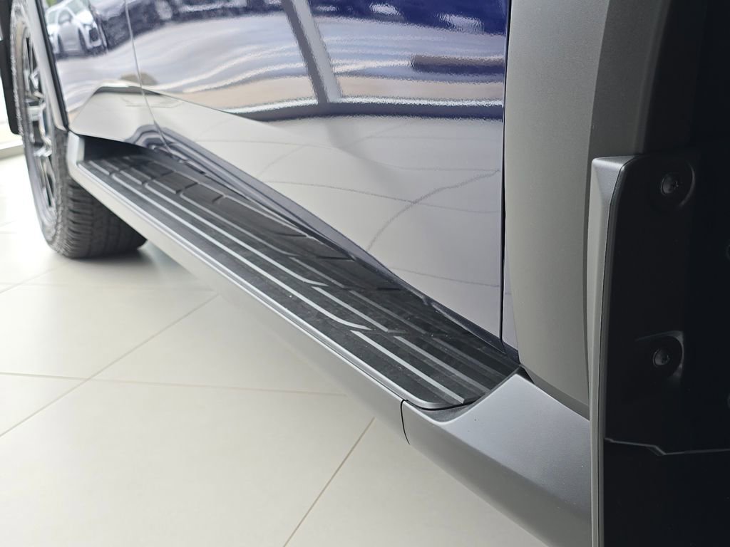 New 2025 Nissan Armada PRO-4X w/ Pro-4X Premium Package image 20