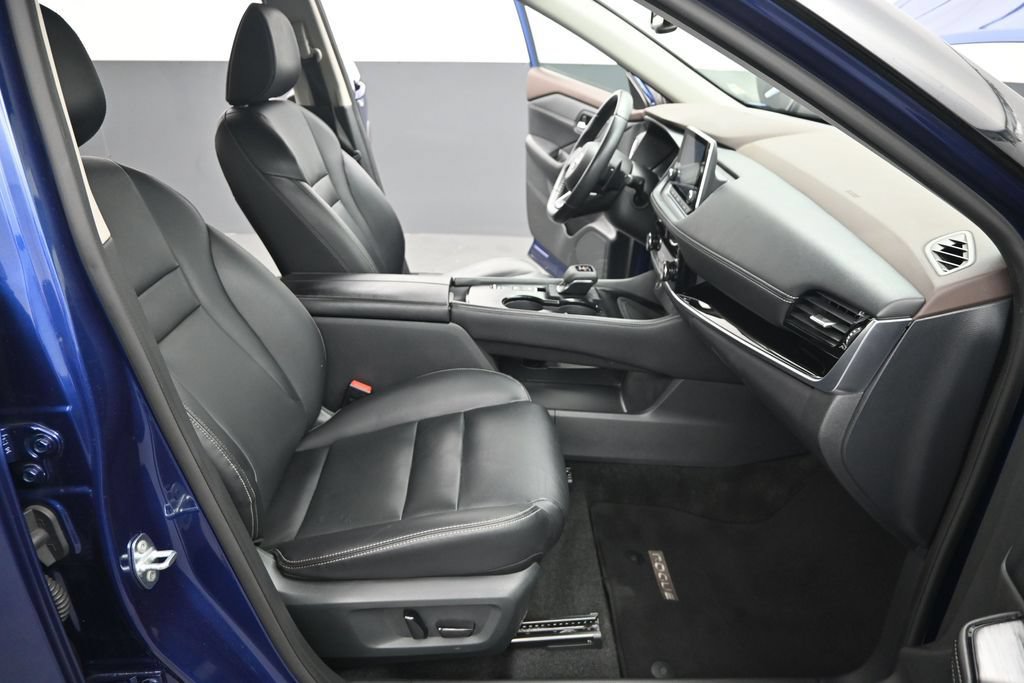 Used 2023 Nissan Rogue SL FWD image 26