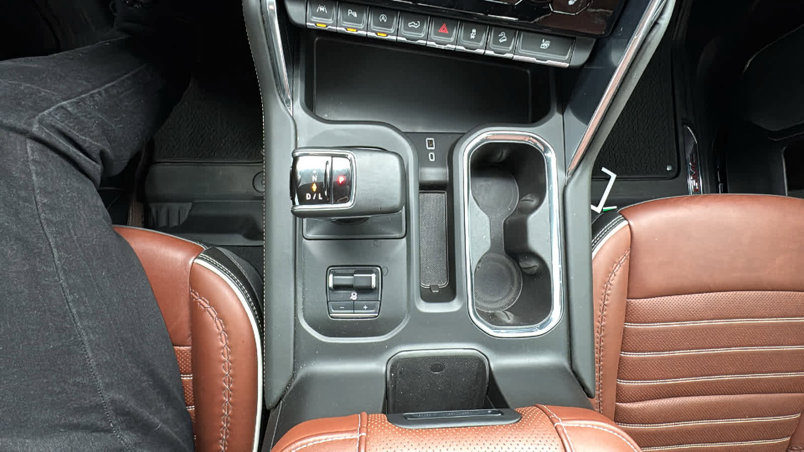 Certified 2023 GMC Sierra 1500 Denali Ultimate AWD/4WD image 18