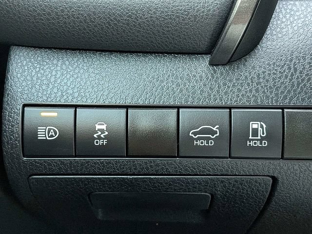Used 2020 Toyota Camry XSE FWD image 23
