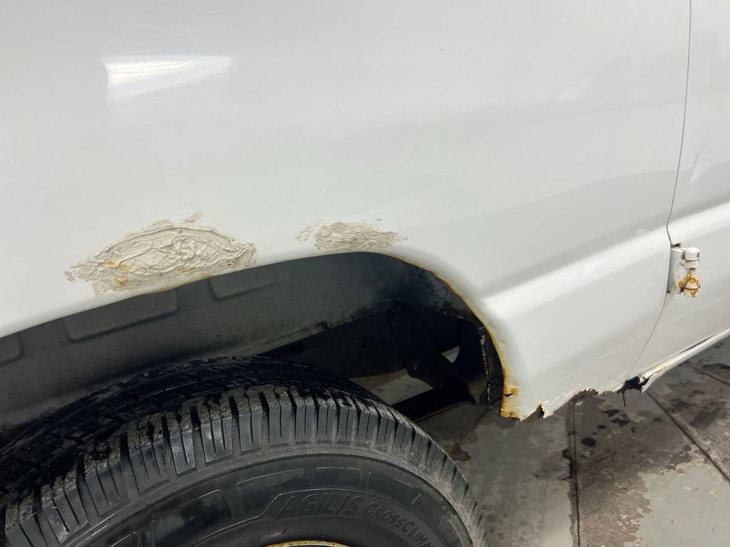 Used 2006 Ford E-250 and Econoline 250 image 31