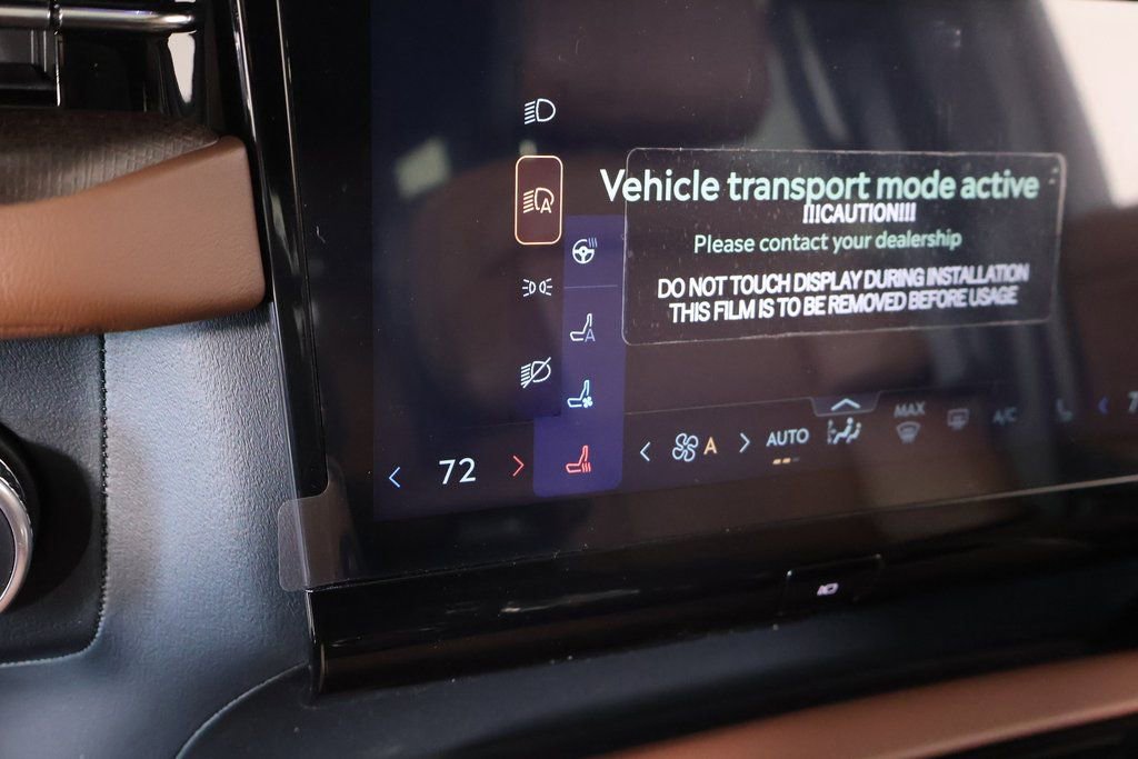 New 2025 Lincoln Navigator Reserve image 7