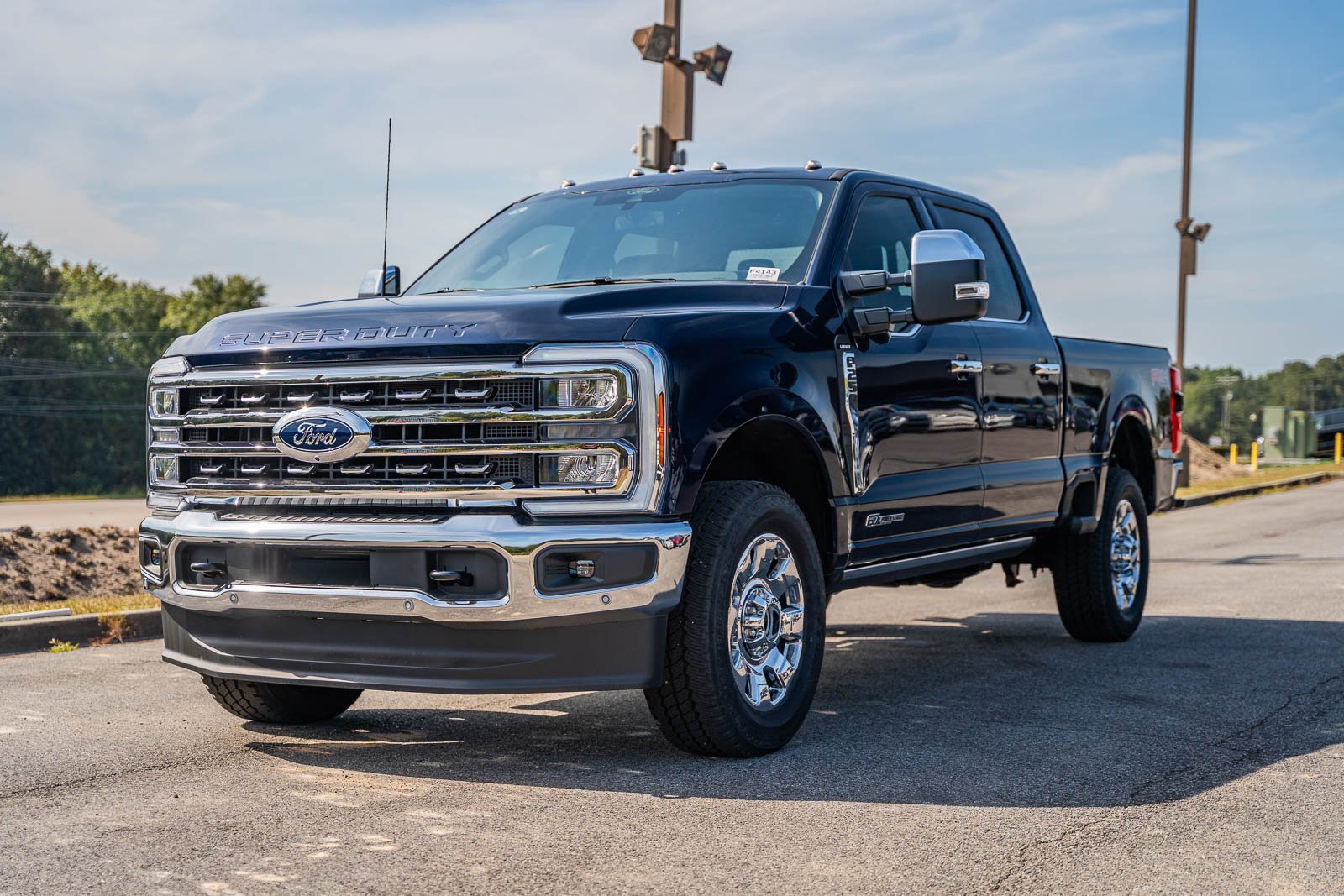 New 2025 Ford F250 Lariat w/ Lariat Ultimate Package image 5