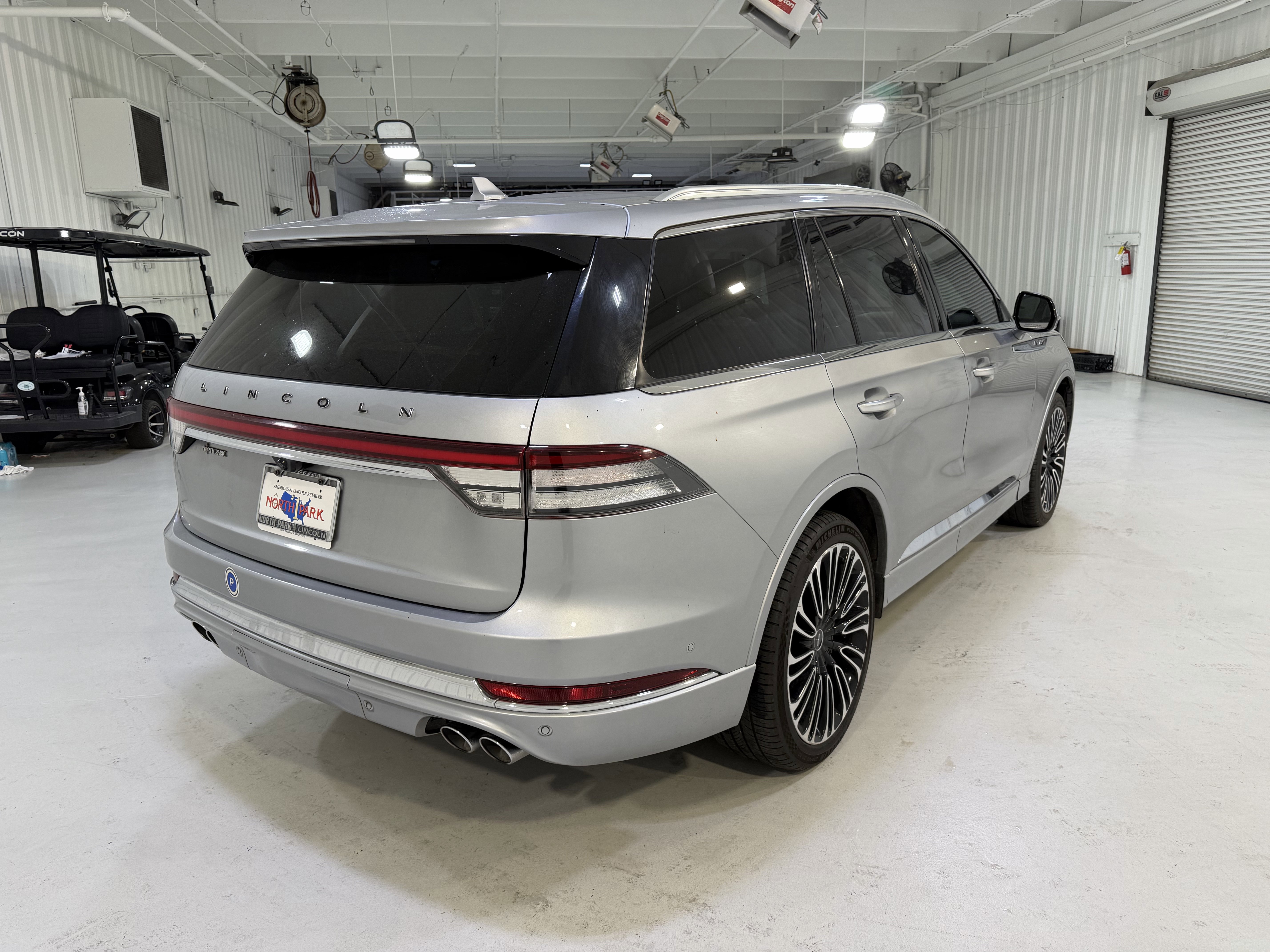 Used 2020 Lincoln Aviator Black Label w/ Dynamic Handling Package AWD/4WD image 5