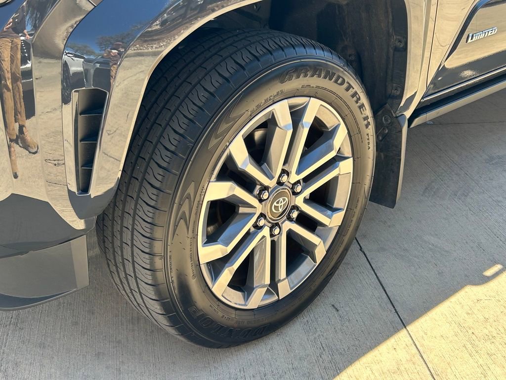 New 2025 Toyota 4Runner Limited image 9