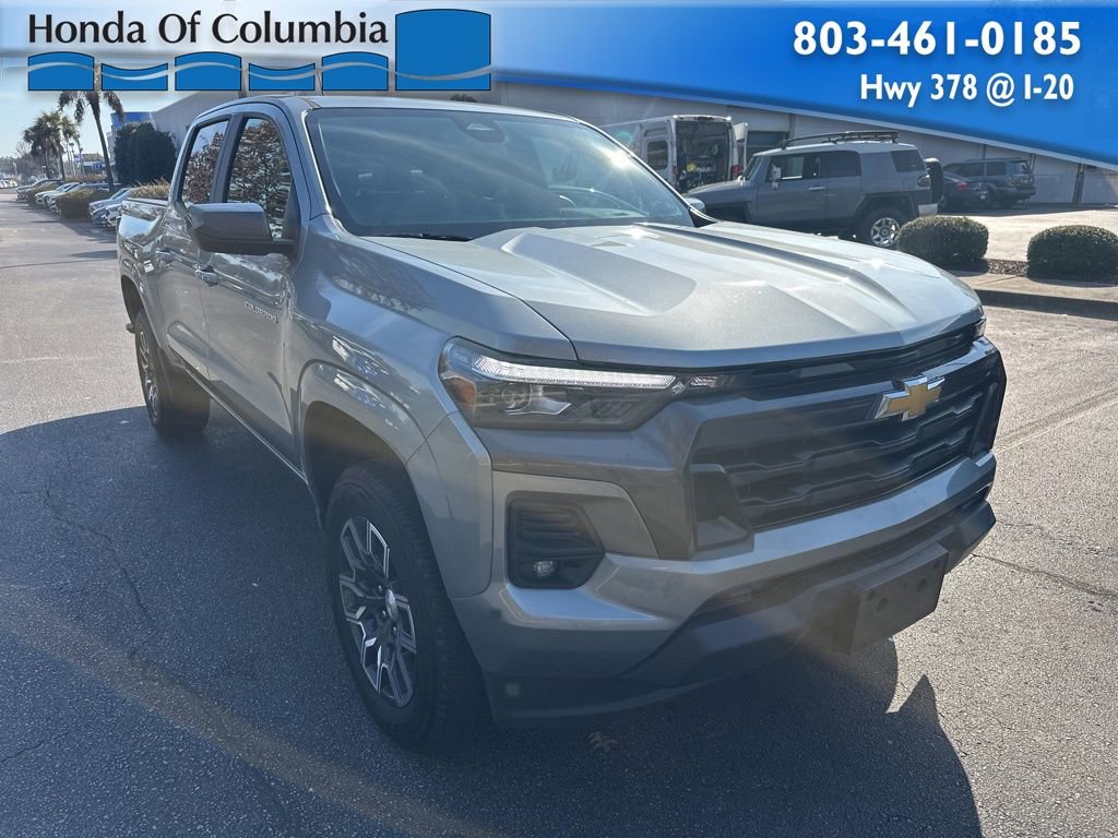 Used 2024 Chevrolet Colorado LT w/ LT Convenience Package III image 1