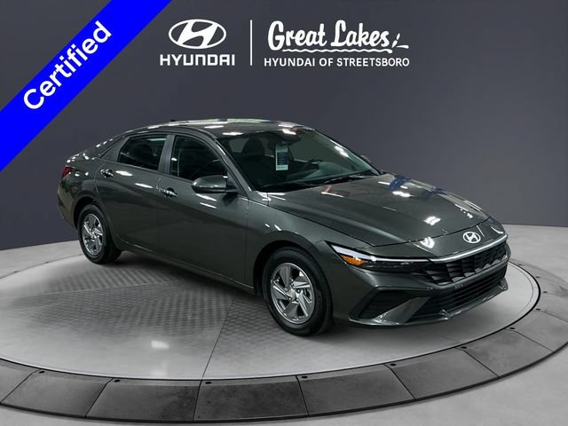 Certified 2024 Hyundai Elantra SE FWD image 8