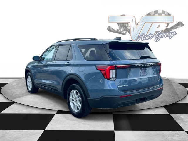 Used 2026 Ford Explorer Active AWD/4WD image 8