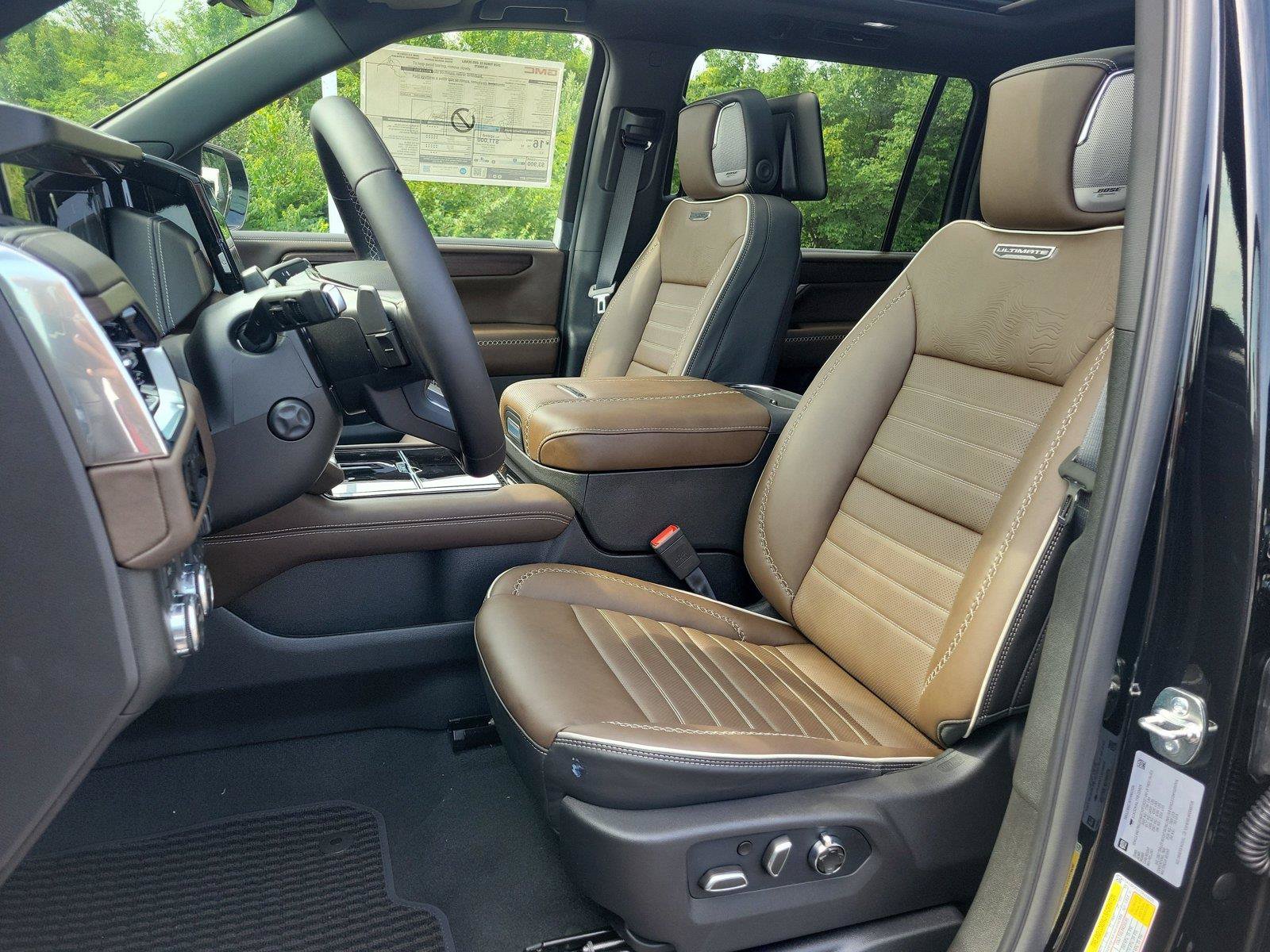 New 2026 GMC Yukon XL Denali Ultimate AWD/4WD image 16