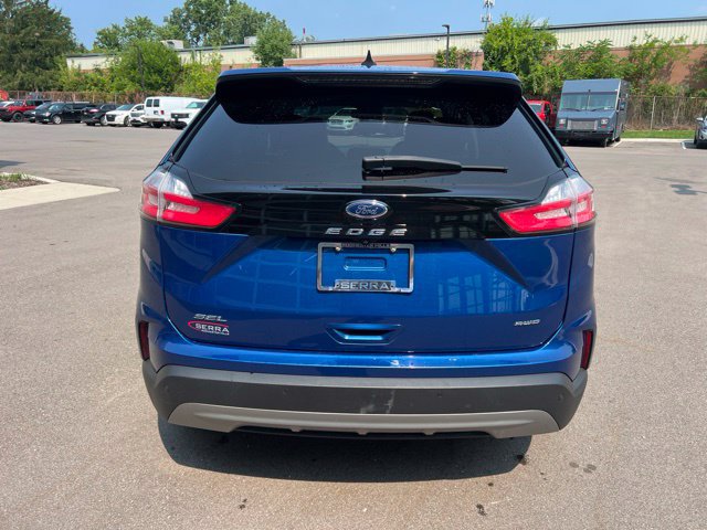 Used 2022 Ford Edge SEL w/ Convenience Package AWD/4WD image 6