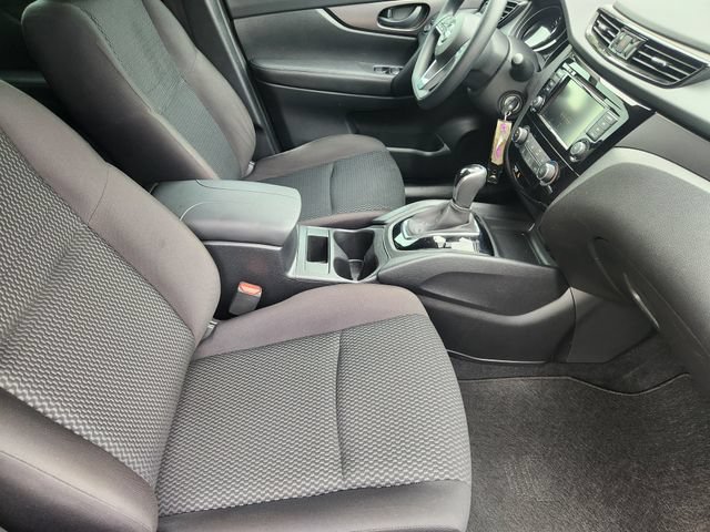 Used 2022 Nissan Rogue Sport S FWD image 14